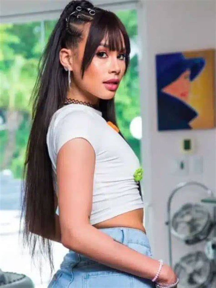 Baby Alien Fan Bus Explained: Age, Net Worth, Ari Alectra, and FAQs