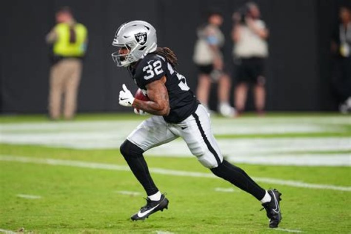 Why Did the Raiders Cut Cian Slone? Inside the Shocking 53-Man Roster Snub