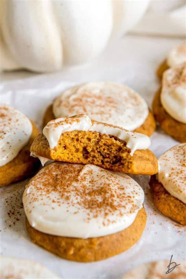 The One Secret Ingredient Taking Pumpkin Bars From Bland to Bakery-Level