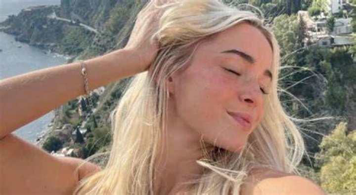 Olivia Dunne’s Viral Bathtub Shoot Breakdown: Scene Origins, Outtakes, and Photos